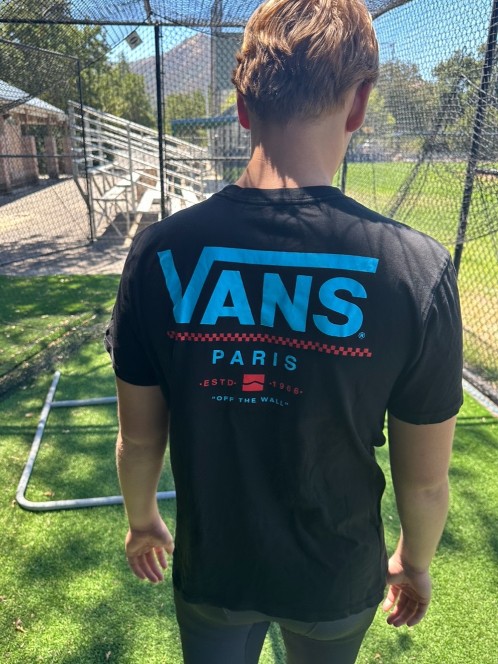 VANS PARIS MEN CUSTOM FIT T SHIRT OFF THE WALL 1966 EIFFEL TOWER FRANCE EUROPE L